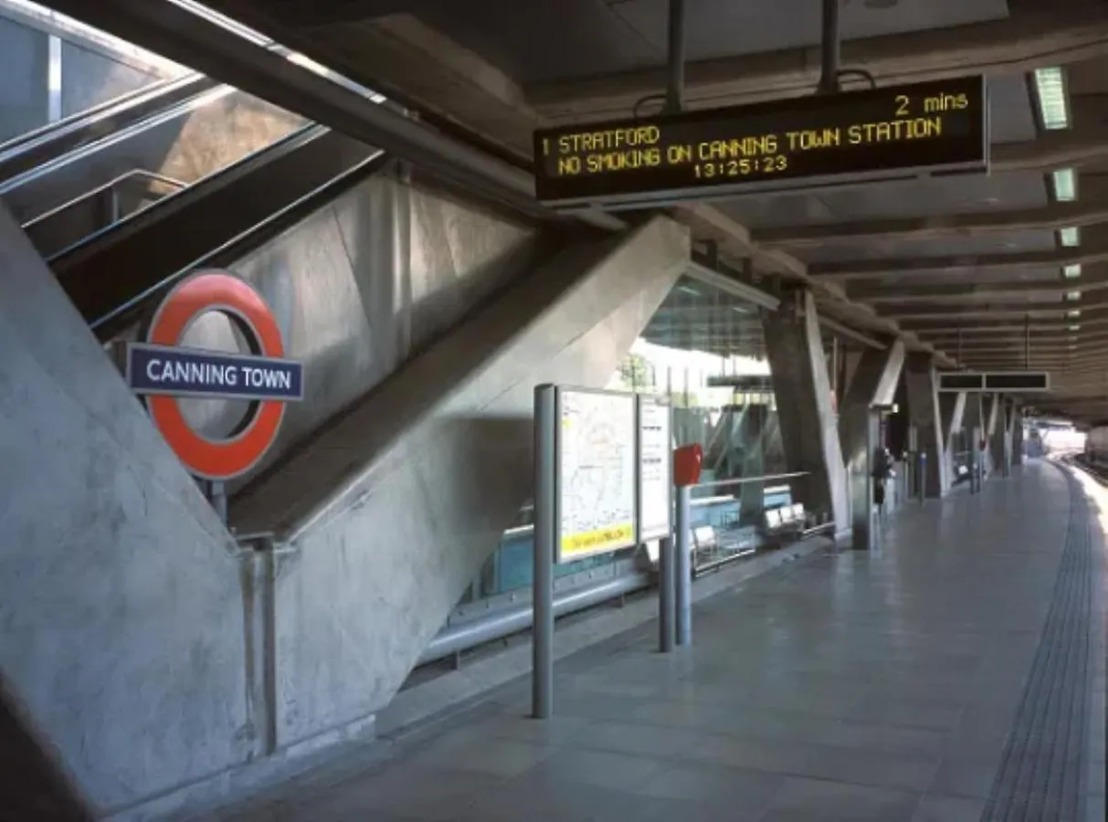 Canning Town 2 Bed Apartment London