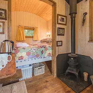 Craven Shepherd Huts , Appletreewick United Kingdom